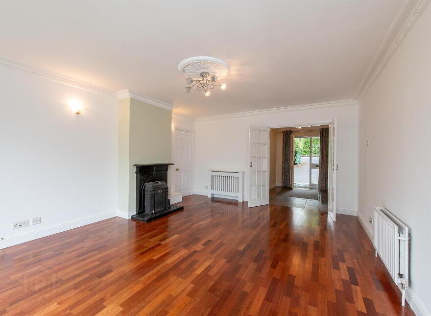 17 Loughinisland Road, Loughinisland, Downpatrick, BT30 8PT
