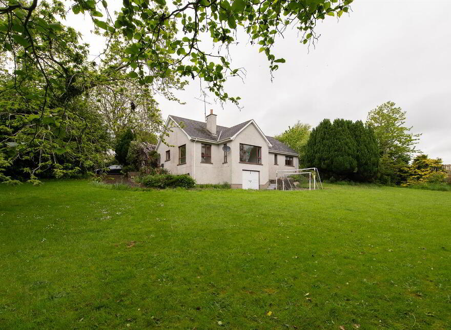 17 Loughinisland Road, Loughinisland, Downpatrick, BT30 8PT