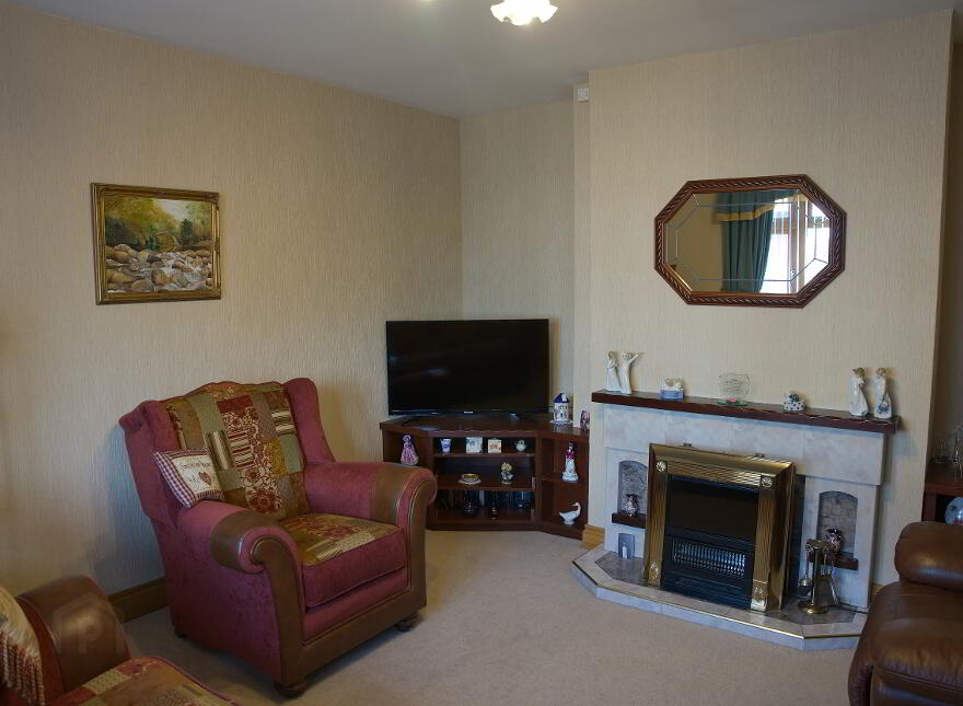 19 Donard Place, Kilkeel, BT34 4BU