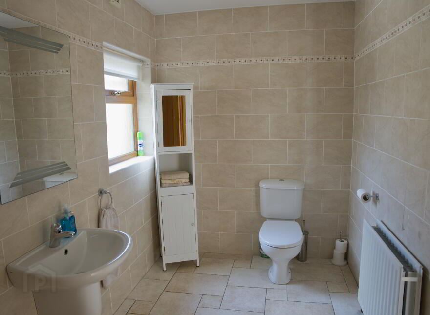 19 Donard Place, Kilkeel, BT34 4BU