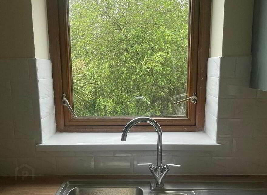 37 Silverwood Green, Lurgan, Craigavon, BT66 6RP
