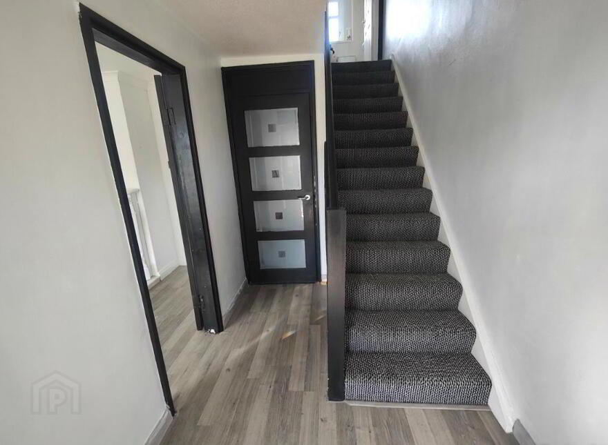 99 Forthriver Park, Belfast, BT13 3UZ