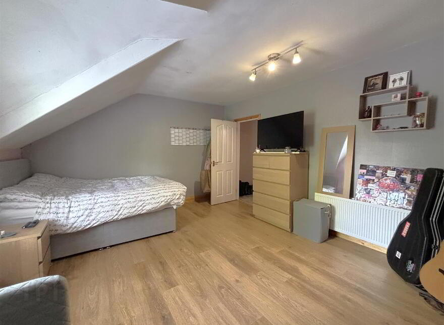 14 Linden Gardens, Belfast, BT14 6DD