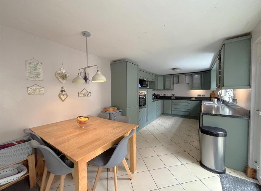 14 Linden Gardens, Belfast, BT14 6DD