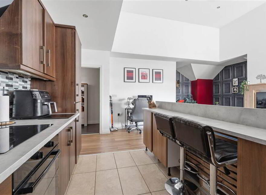 17 Rossdale Manor, Ballymena, BT42 2SL