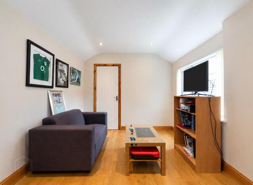 28 Malone Heights, Belfast, BT9 5PG