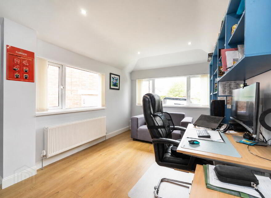 28 Malone Heights, Belfast, BT9 5PG