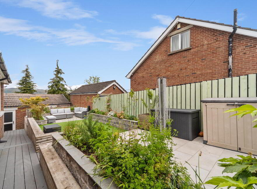 28 Malone Heights, Belfast, BT9 5PG