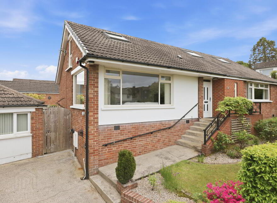 28 Malone Heights, Belfast, BT9 5PG