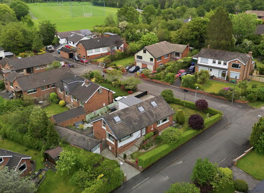 28 Malone Heights, Belfast, BT9 5PG