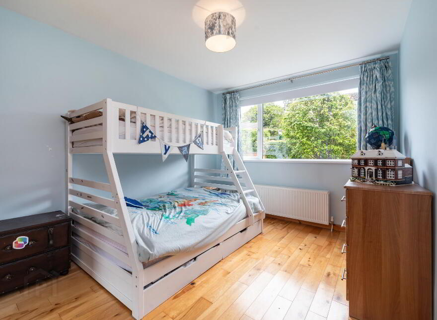 28 Malone Heights, Belfast, BT9 5PG