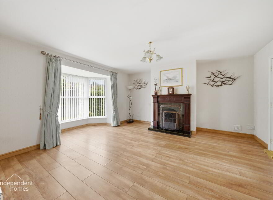 9 Walnut Road, Larne, BT40 2WE