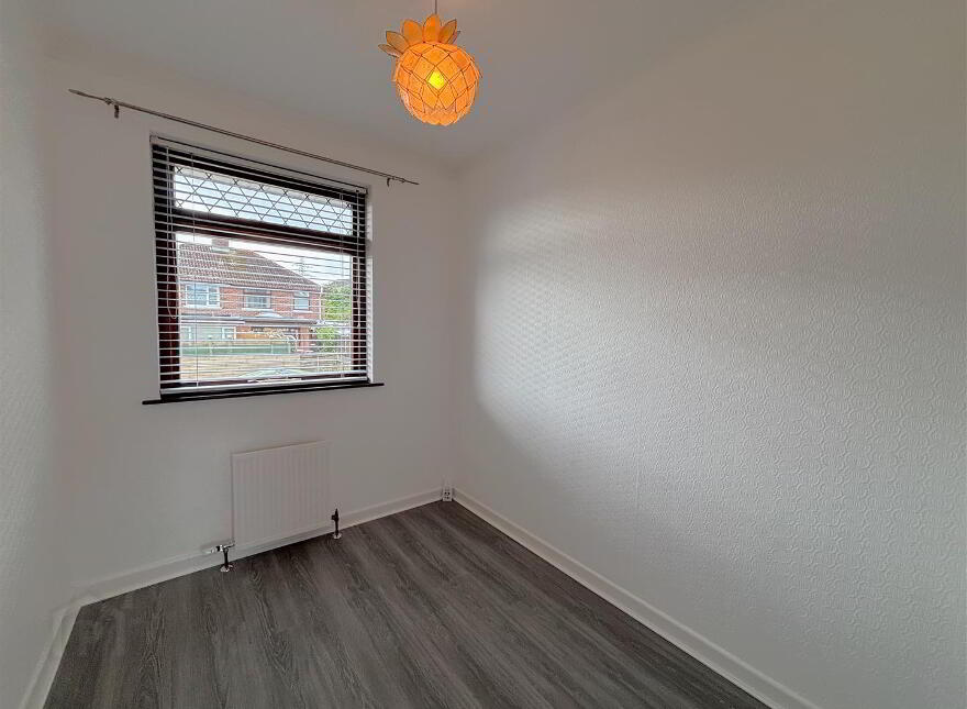 4 Lyndhurst Grove, Belfast, BT13 3PE