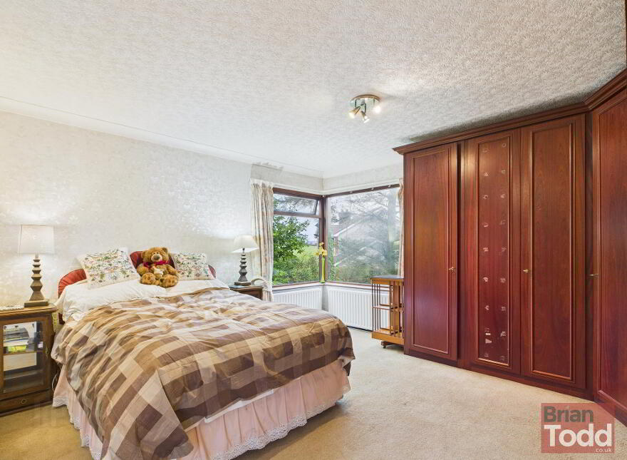 15 Branch Road, Larne, BT40 1TX