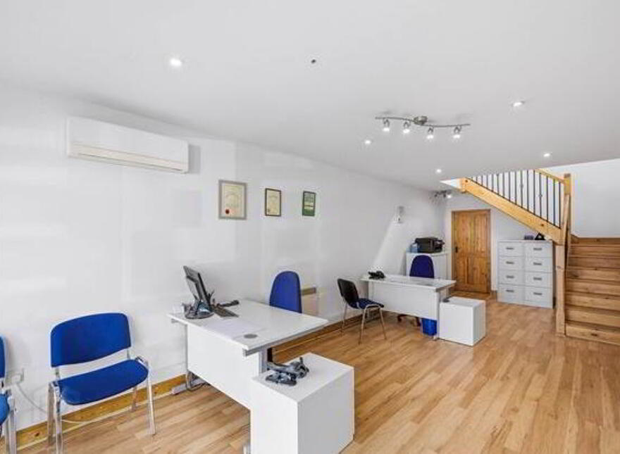 Retail / Professional Practice / Office Rafter Str, Gorey