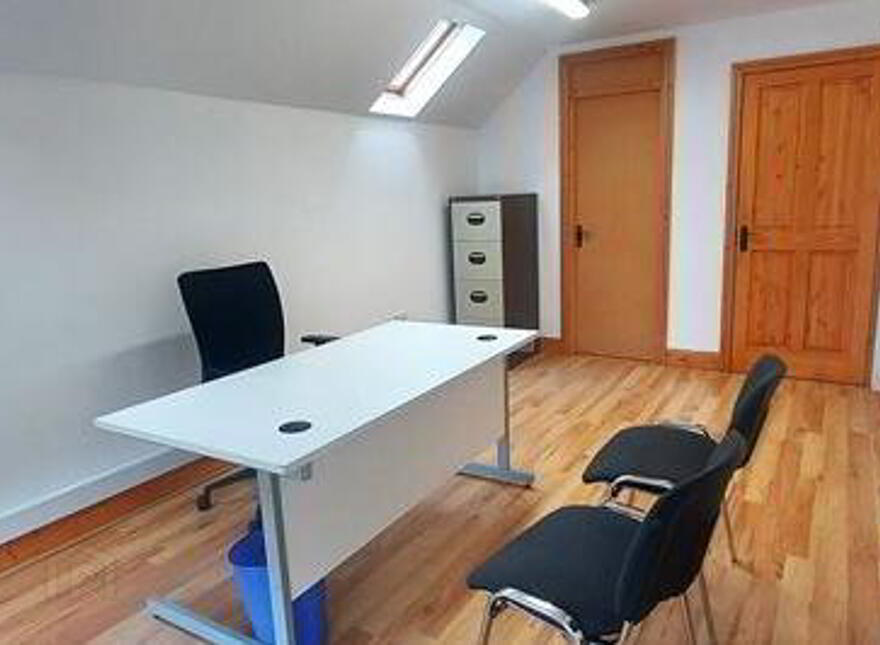 Retail / Professional Practice / Office Rafter Str, Gorey