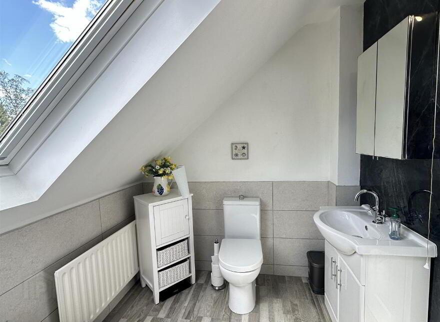 8 Cedar Meadow, Bryansford, Newcastle, County Down, BT33 0GA