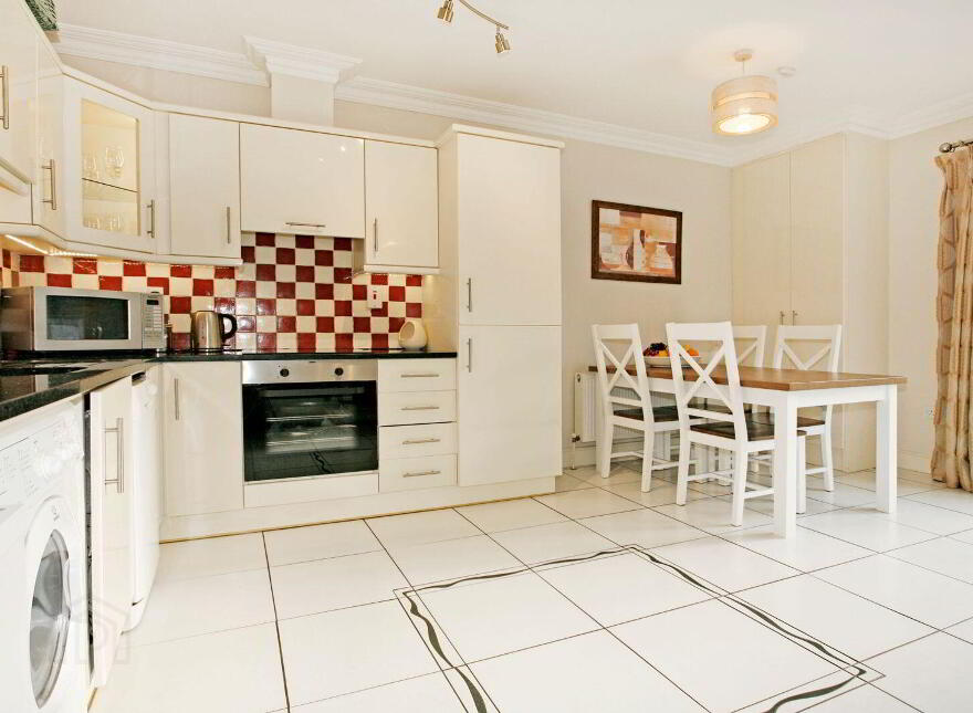 Apartment 2 Vandeleur Mews, Ennis Road, Limerick