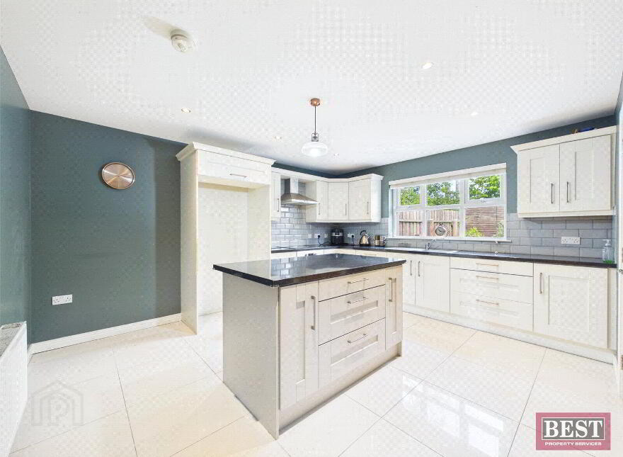 19 Owen Roe, Mayobridge, Newry, BT34 2TJ