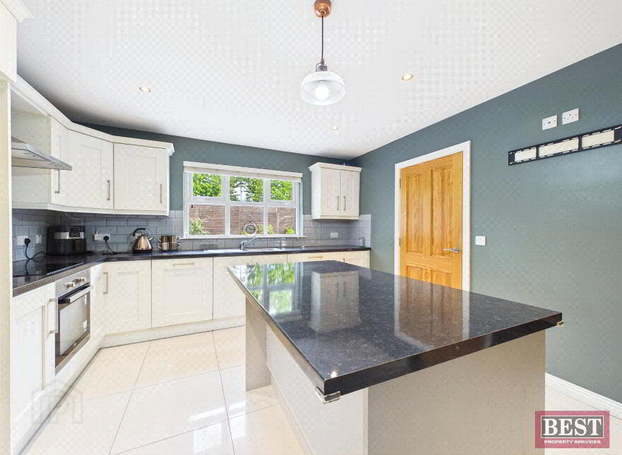 19 Owen Roe, Mayobridge, Newry, BT34 2TJ