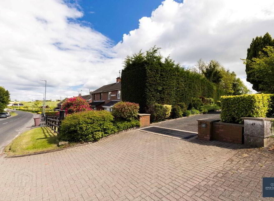 47 Bush Road, Dungannon, BT71 6QE