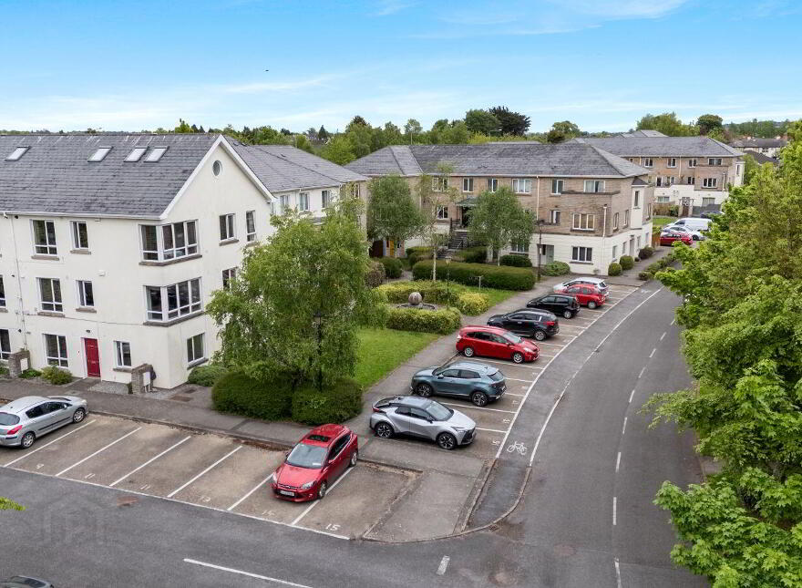 16 Beaufort Abbey, Navan, C15XR61