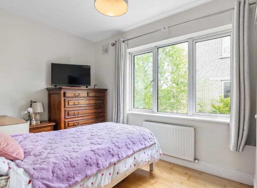 16 Beaufort Abbey, Navan, C15XR61