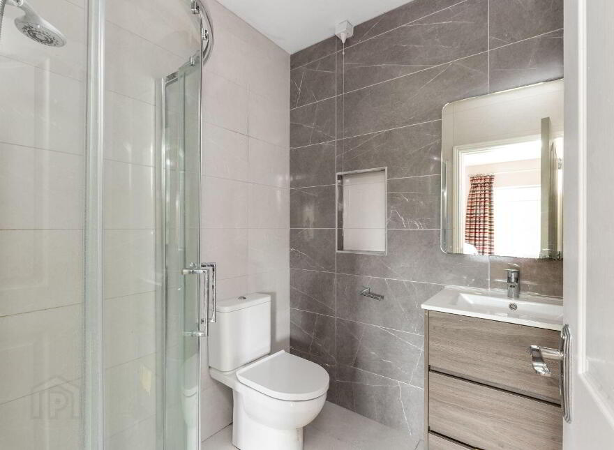 16 Beaufort Abbey, Navan, C15XR61