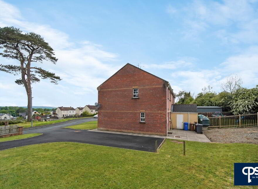 1 Pinefield Lane, Killyclogher, Omagh, BT79 7YZ