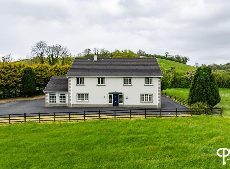 111 Tullyvar Road, Aughnacloy, Dungannon, BT69 6BL