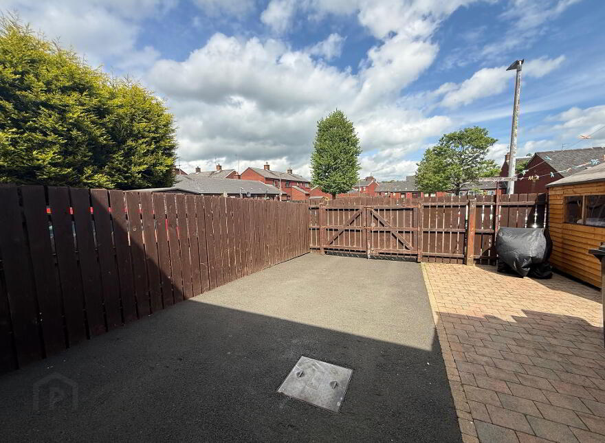26 Larne Street, Ballymena, BT42 3AL