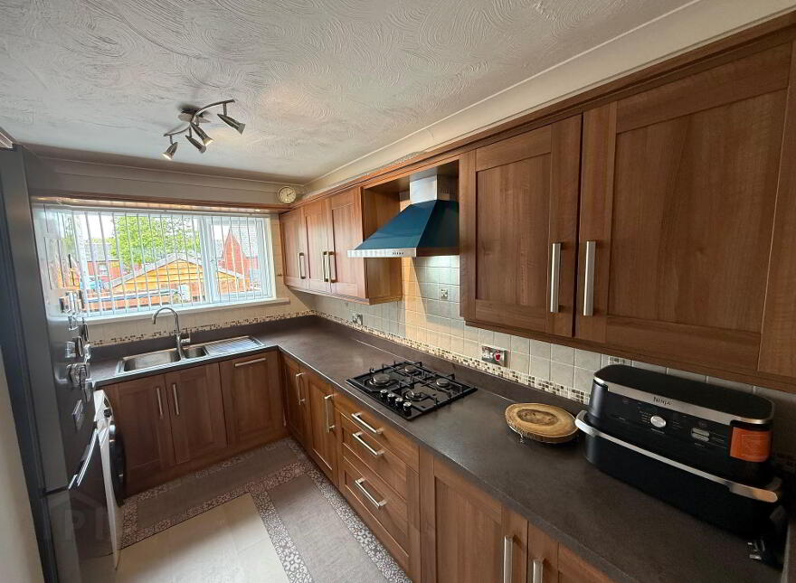 26 Larne Street, Ballymena, BT42 3AL