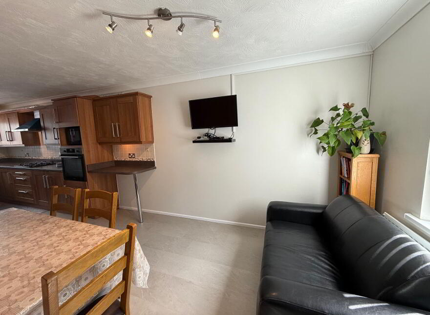 26 Larne Street, Ballymena, BT42 3AL