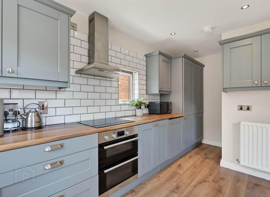 28 Orangefield Gardens, Belfast, BT5 6DP