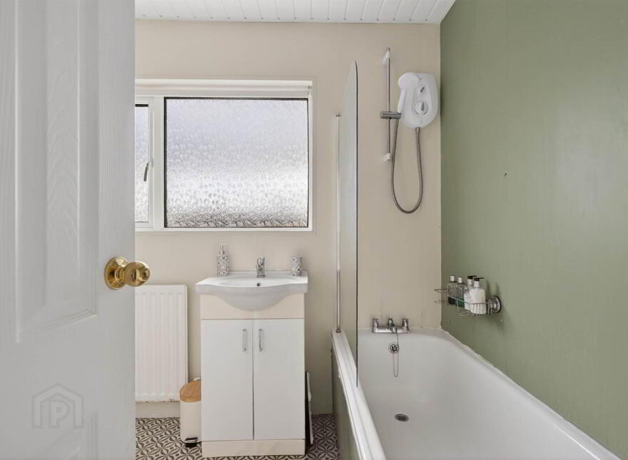 28 Orangefield Gardens, Belfast, BT5 6DP