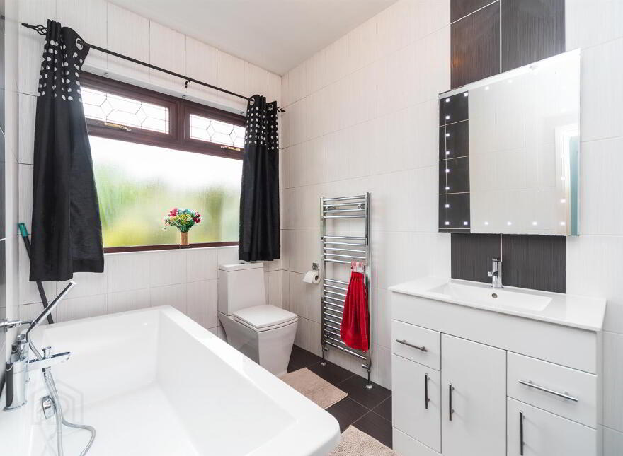 8 Beechill Road, Saintfield Road, Belfast, BT8 7PT