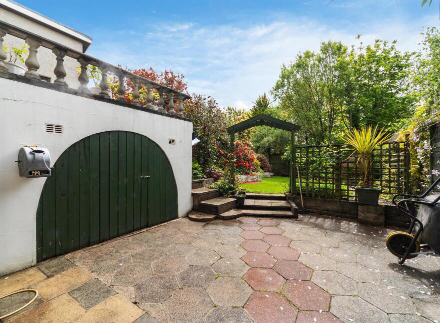 8 Beechill Road, Saintfield Road, Belfast, BT8 7PT