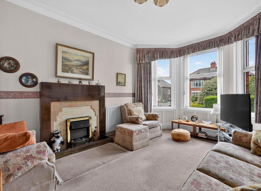 42 Kirkliston Park, Ballyhackamore, Belfast, BT5 6ED
