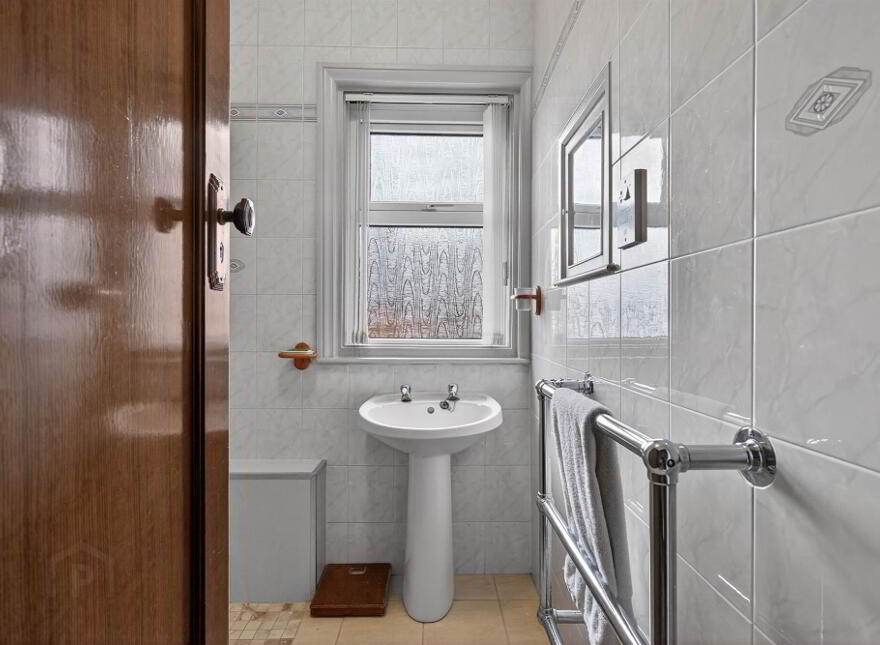 42 Kirkliston Park, Ballyhackamore, Belfast, BT5 6ED