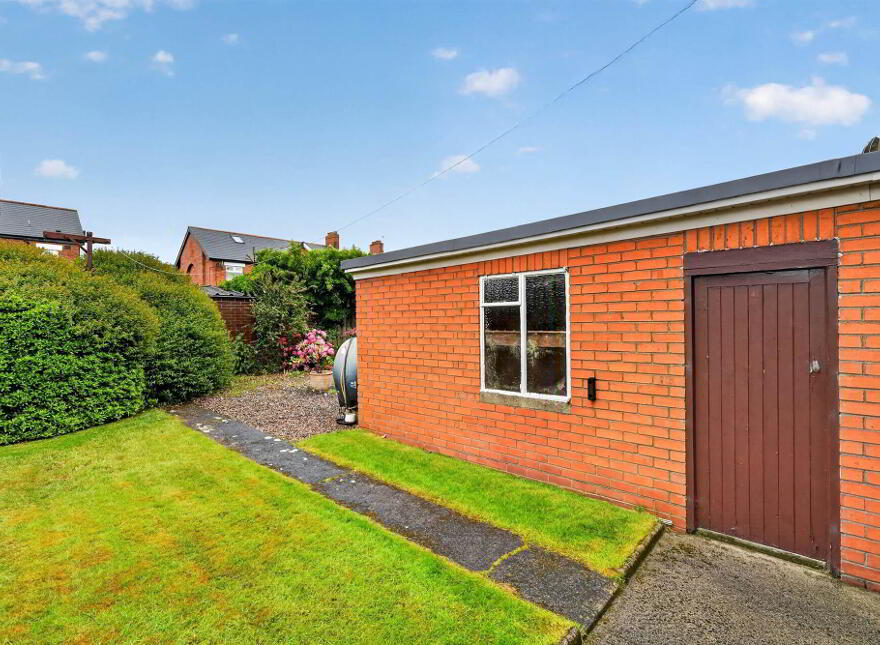 42 Kirkliston Park, Ballyhackamore, Belfast, BT5 6ED