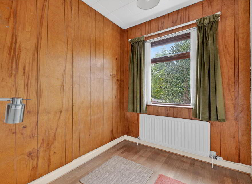 21 Gransha Road, Bangor, BT20 4TN