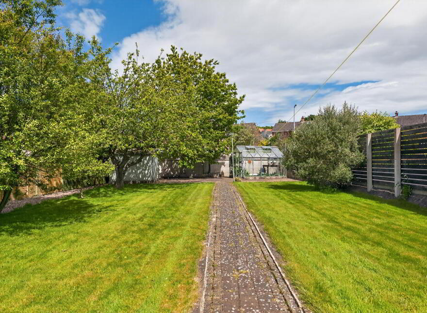 21 Gransha Road, Bangor, BT20 4TN
