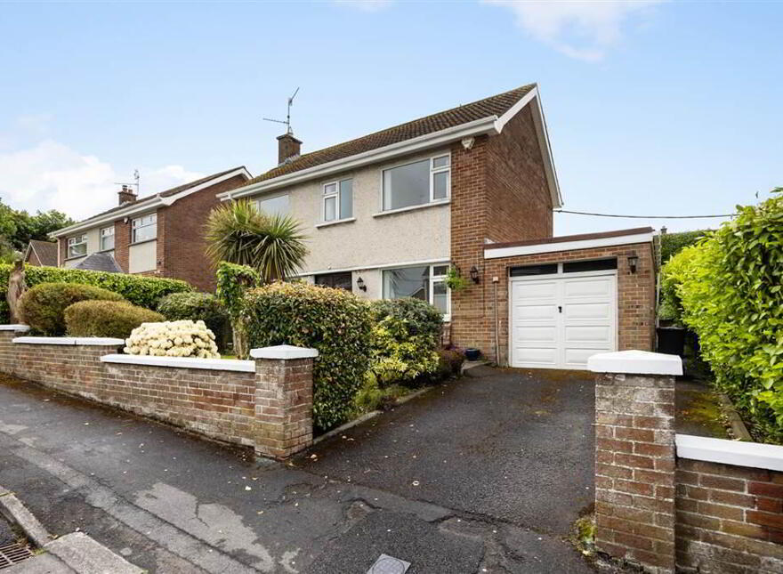 5 Killard Avenue, Downpatrick, BT30 6LA
