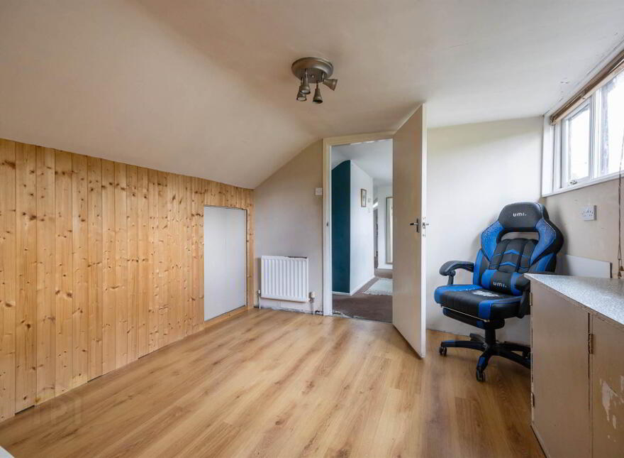 148 Sandown Road, Ballyhackamore, Belfast, BT5 6GX