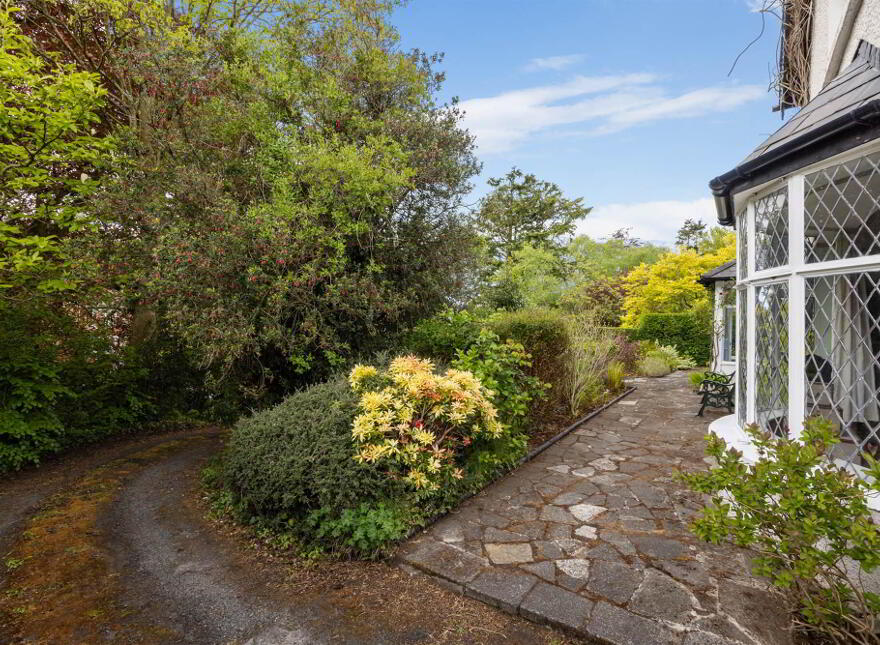 148 Sandown Road, Ballyhackamore, Belfast, BT5 6GX