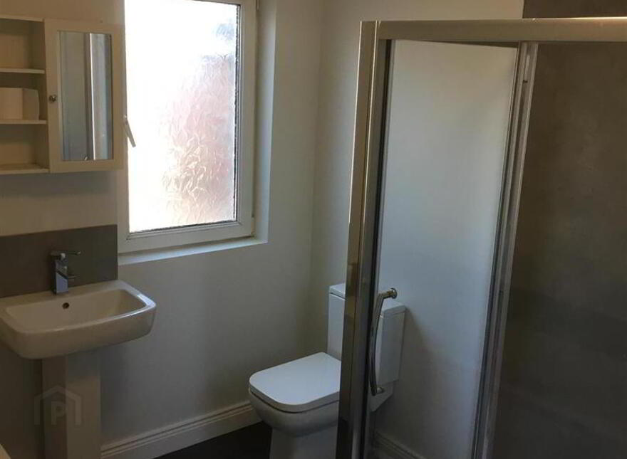 12 Crystal Street, Belfast, BT5 5BS