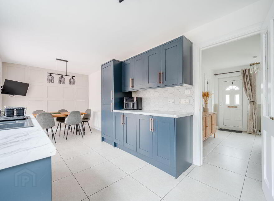 10 Cloverhill Close, Bangor, BT19 6PD