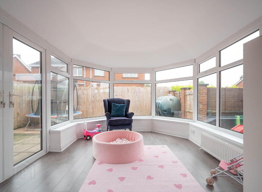 10 Cloverhill Close, Bangor, BT19 6PD