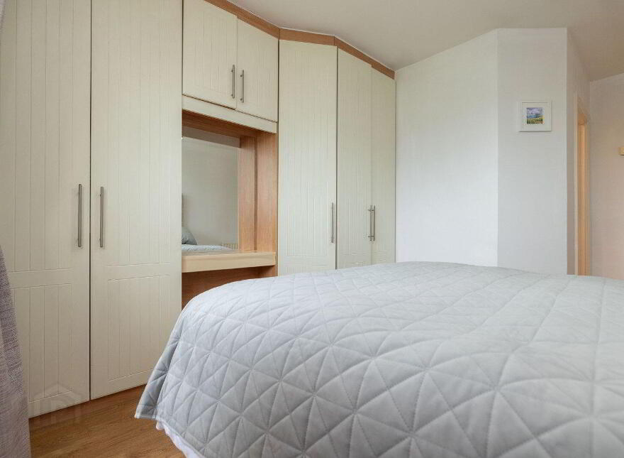 21 The Drive, Lakepoint Park, Mullingar, N91A4Y6