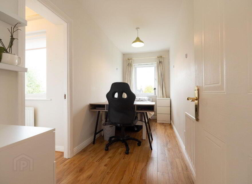 21 The Drive, Lakepoint Park, Mullingar, N91A4Y6